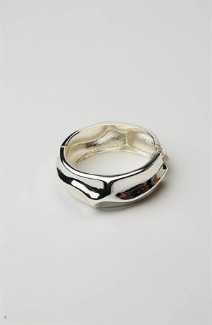 1069 big bracelet