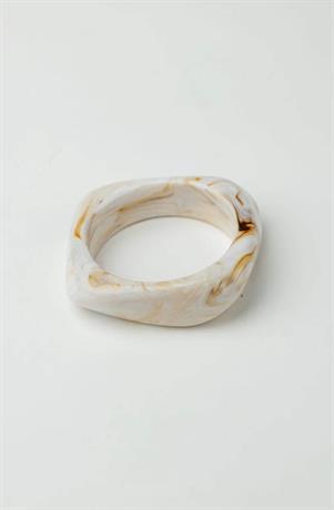 1624 big square bracelet