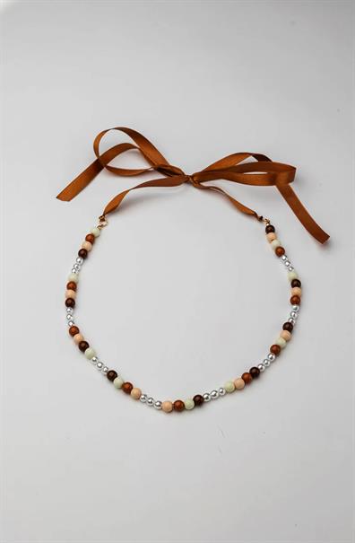 1888 bead necklace