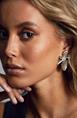 815 flower earrings