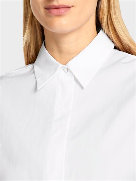 Blouse UC 51.35 W91 E