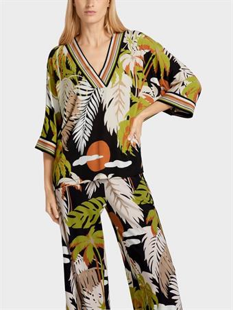 Blouse UC55.22 J68 E