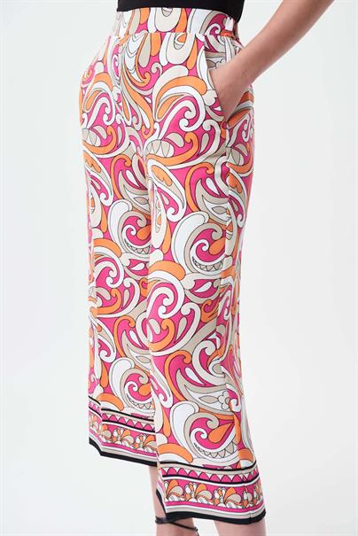 Broek 232044