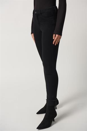 Broek 233929