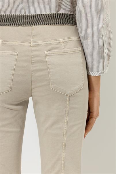 Broek 678530-1883
