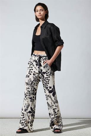 Broek 678541-3493