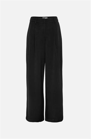 Broek Henrika