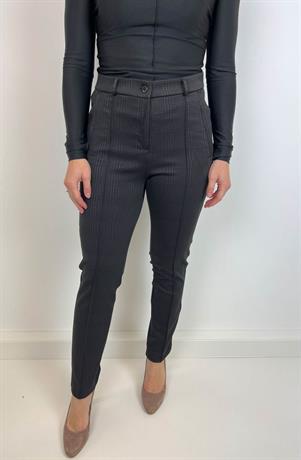 Broek Lillyth new 11-4197