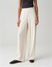 Broek Marou travel