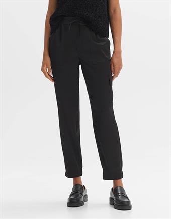 Broek Mija