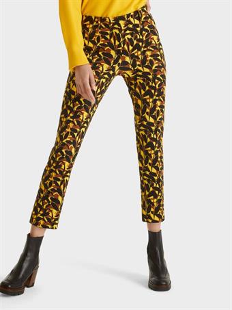 Broek Tc 81.11 j41 e