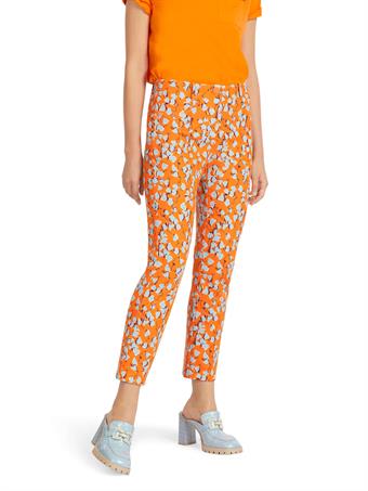 Broek Uc 81.11 j04 a