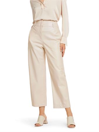 Broek Uc 81.38 j78 b