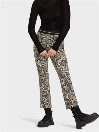 Broek Vs 81.28 j34 e