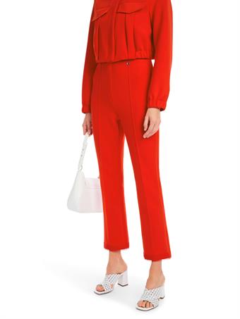 Broek Yc 81.28 j23 d
