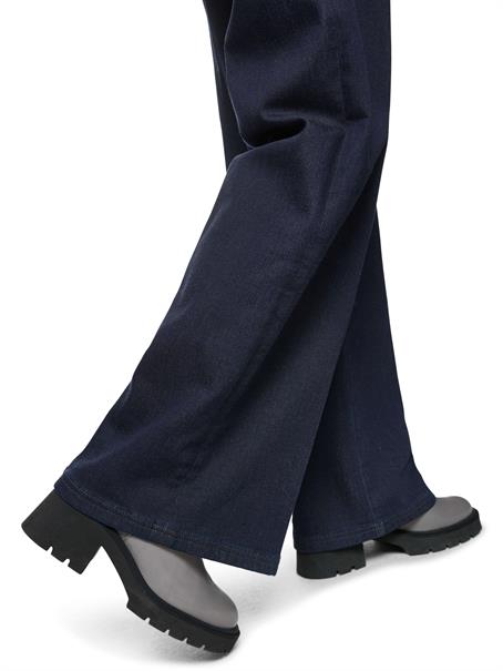 Broek Zs 82.03 d04 a