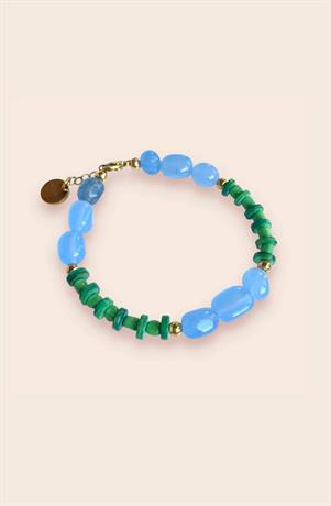 Color block blue
