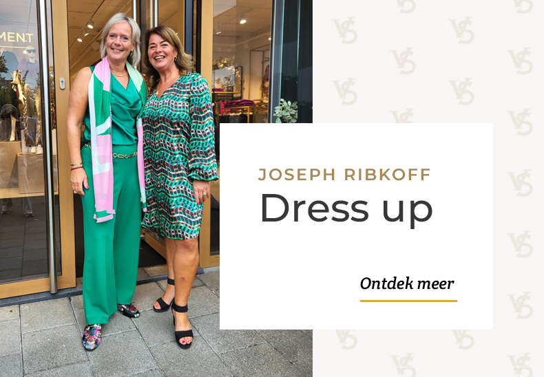 Dress up