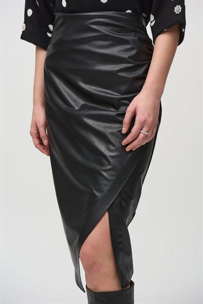 Rok 244115