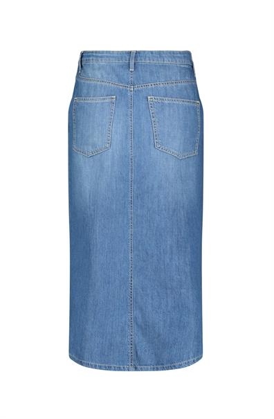 Rok 94031105