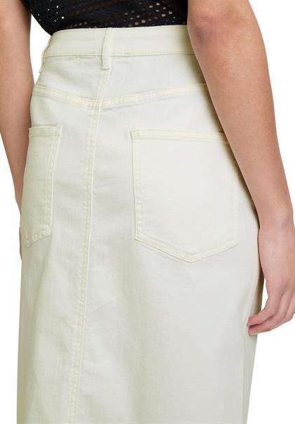 Rok 94031323