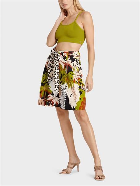 Short UC83.05 W06 E