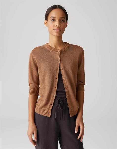 Vest Datina